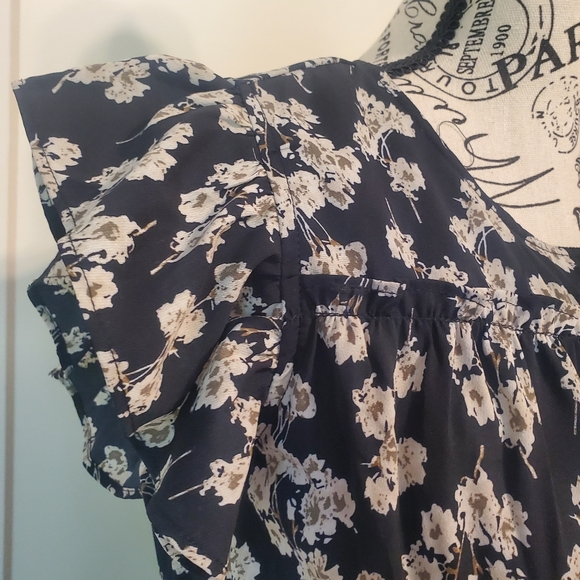 Gorgeous Floral Tiered Maxi Dress-NWT - Picture 2 of 10
